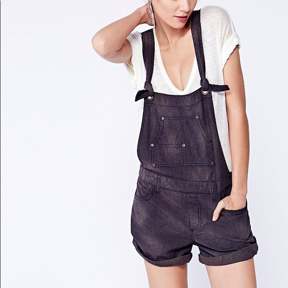 Free People Pinstripe Shortalls Shorts size 10
